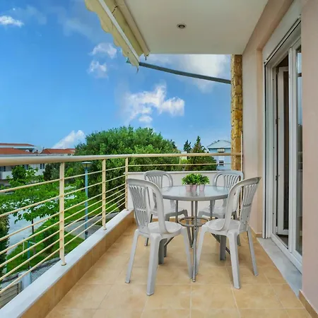 Nikiforos Aparthotel