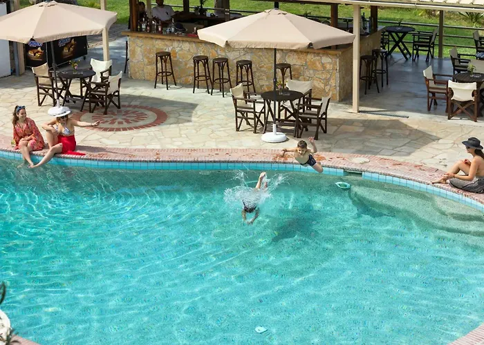 Nikiforos Appart hôtel 3*
